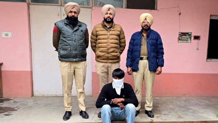 जिला पुलिस की और से हथियारों सहित 2 काबू ! SPD ने किया अहम खुलासा !!