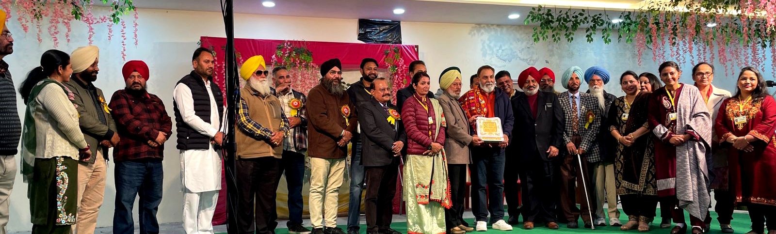 ਸਿਰਜਣਾ ਤੇ ਸੰਵਾਦ ਸਾਹਿਤ ਸਭਾ ਦਾ ਪ੍ਰੋਗਰਾਮ ! ਨਾਟਕ “ਲੱਛੂ ਕਬਾੜੀਆ” ਨੇ ਦਰਸ਼ਕਾਂ ਤੇ ਛੱਡੀ ਅਮਿੱਟ ਛਾਪ !!