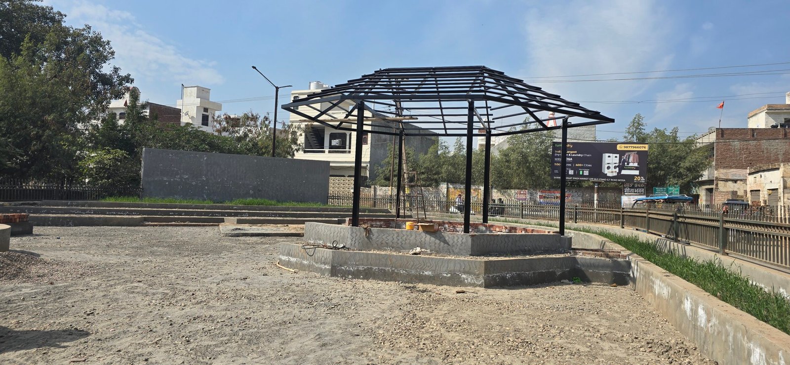 मोगा का इकलौता ‘सेल्फी प्वाइंट’ बनाने वाले ठेकेदार को नोटिस जारी ! जाने पूरा मामला !!