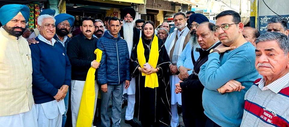 गुरु नानक मार्केट में पहुंच, विधायक अमनदीप ने दुकानदारों को दिया बड़ा आश्वासन !!