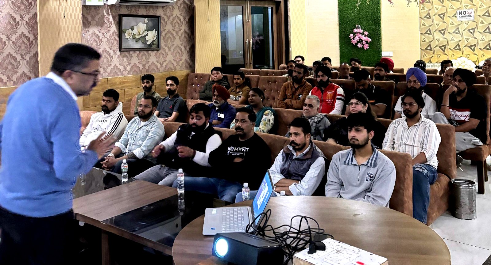 ਫੂਡ ਸੇਫਟੀ ਜਾਗਰੂਕਤਾ ਕੈਂਪ ! 95 ਫੂਡ ਬਿਜਨੈਸ ਆਪਰੇਟਰਾਂ ਨੂੰ ਦਿੱਤੀ ਟ੍ਰੇਨਿੰਗ : ADC ਚਾਰੂਮਿਤਾ !!