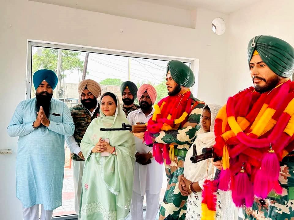 ਸ਼ਹੀਦ ਸਾਡੇ ਦੇਸ਼ ਦਾ ਸਰਮਾਇਆ, ‘ਆਪ’ ਸਰਕਾਰ ਹਮੇਸ਼ਾ ਸ਼ਹੀਦ ਪਰਿਵਾਰਾਂ ਨਾਲ ਖੜ੍ਹੀ: ਵਿਧਾਇਕ ਅਮਨਦੀਪ !!