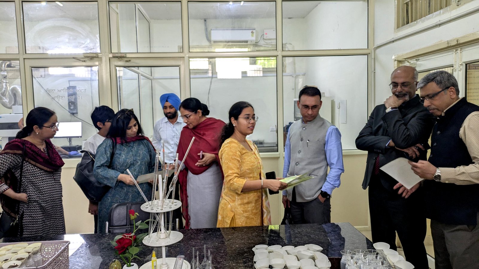 IFS ਅਧਿਕਾਰੀਆਂ ਦਾ ਮੋਗਾ ਦੌਰਾ ! ਜਨਤਕ ਸੇਵਾ ‘ਤੇ ਰਿਵਾਇਤੀ ਸ਼ਿਲਪਕਾਰੀ ਵਿੱਚ ਨਵੀਨਤਾਵਾਂ ਦੀ ਪੜਚੋਲ !!