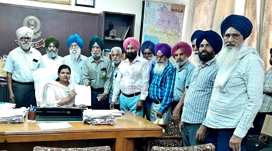 पैंशनर्ज एसोसिएशन के प्रतिनिधिमंडल ने, मांगों को लेकर, अधिकारीयों को सौंपे ज्ञापन : सुखदेव सिंह !!