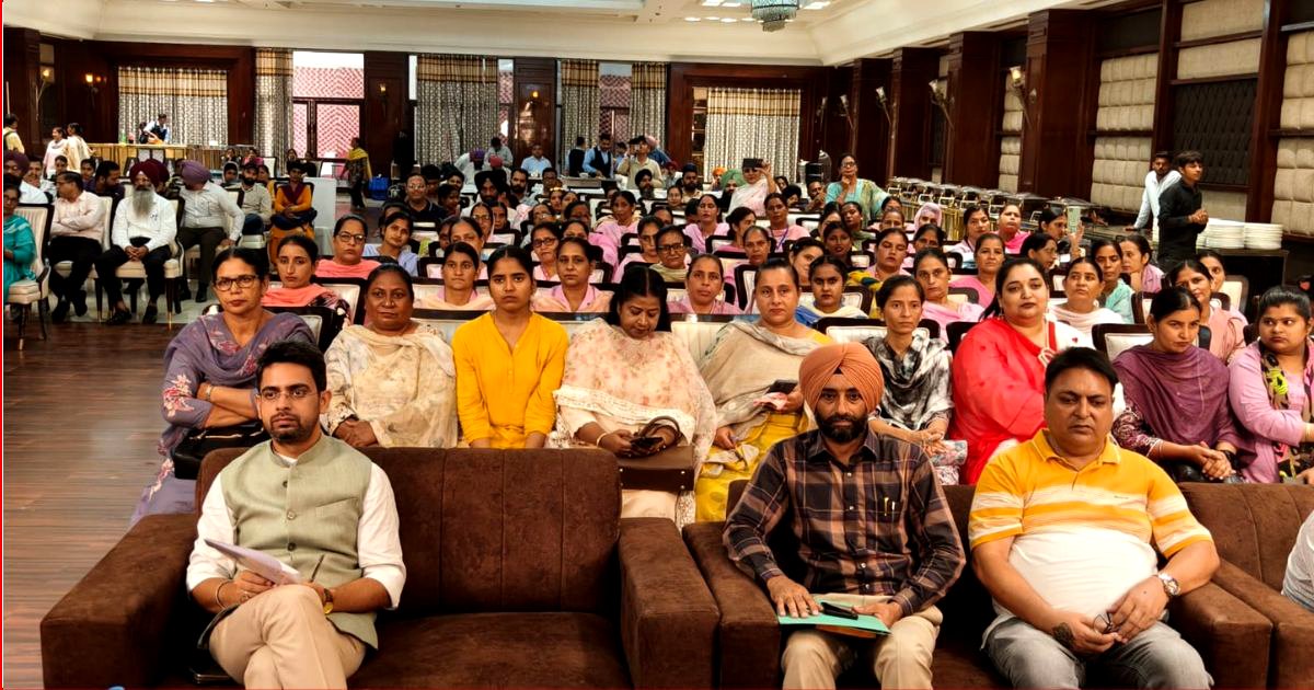 ਐਸਪੀਰੇਸ਼ਨ ਜ਼ਿਲ੍ਹਾ ਤੇ ਬਲਾਕ ਪ੍ਰੋਗਰਾਮ ਅਧੀਨ ਮਹੱਤਵਪੂਰਨ ਇੰਡੀਕੇਟਰਜ ਵਿੱਚ ਮੋਗਾ ਜ਼ਿਲ੍ਹਾ ਮੋਹਰੀ : DC ਸੇਤੀਆ