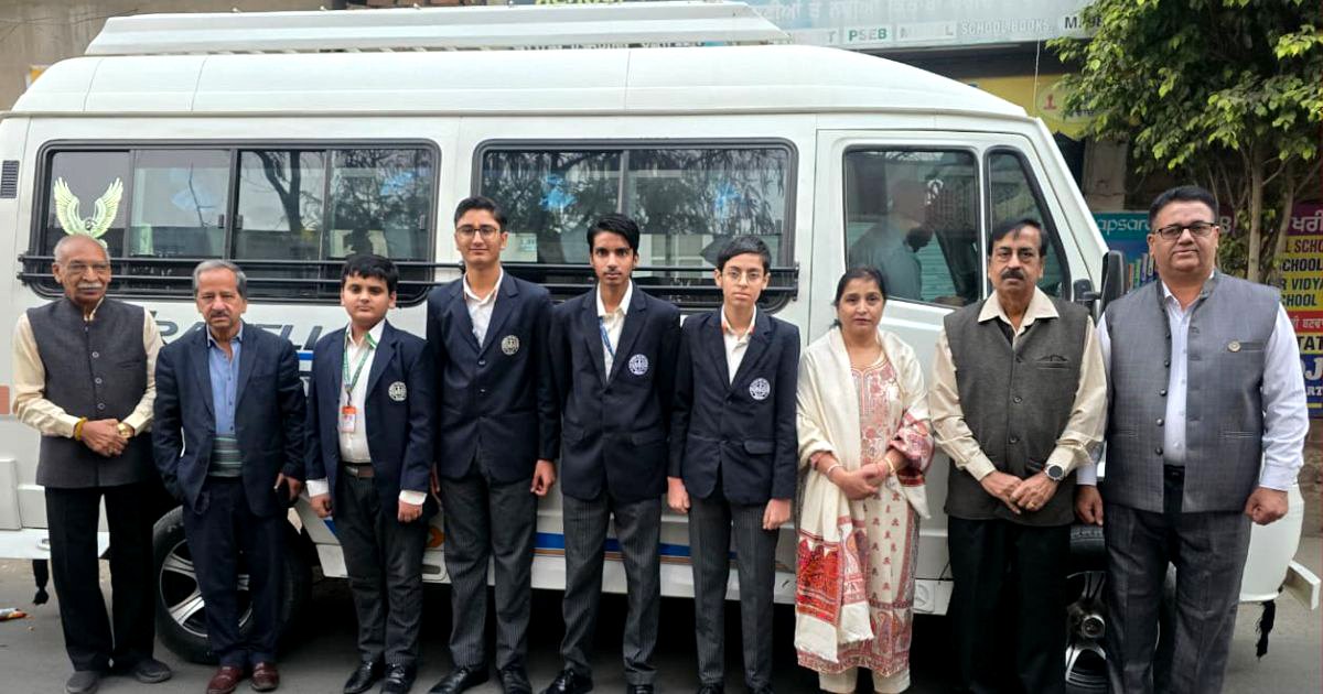 DN मॉडल स्कूल के विद्यार्थी राज्य स्तरीय प्रतियोगिता में भाग लेने के लिए मानसा रवाना 