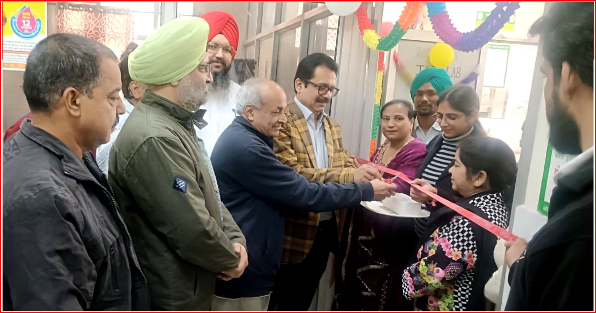 ਸਿਵਿਲ ਸਰਜਨ ਡਾ. ਪ੍ਰਦੀਪ ਨੇ RTI ਐਕਟੀਵਿਸਟ ਤੋਂ ਉਦਘਾਟਨ ਕਰਕੇ ਕੀਤੀ ਮਿਸਾਲ ਕਾਇਮ 