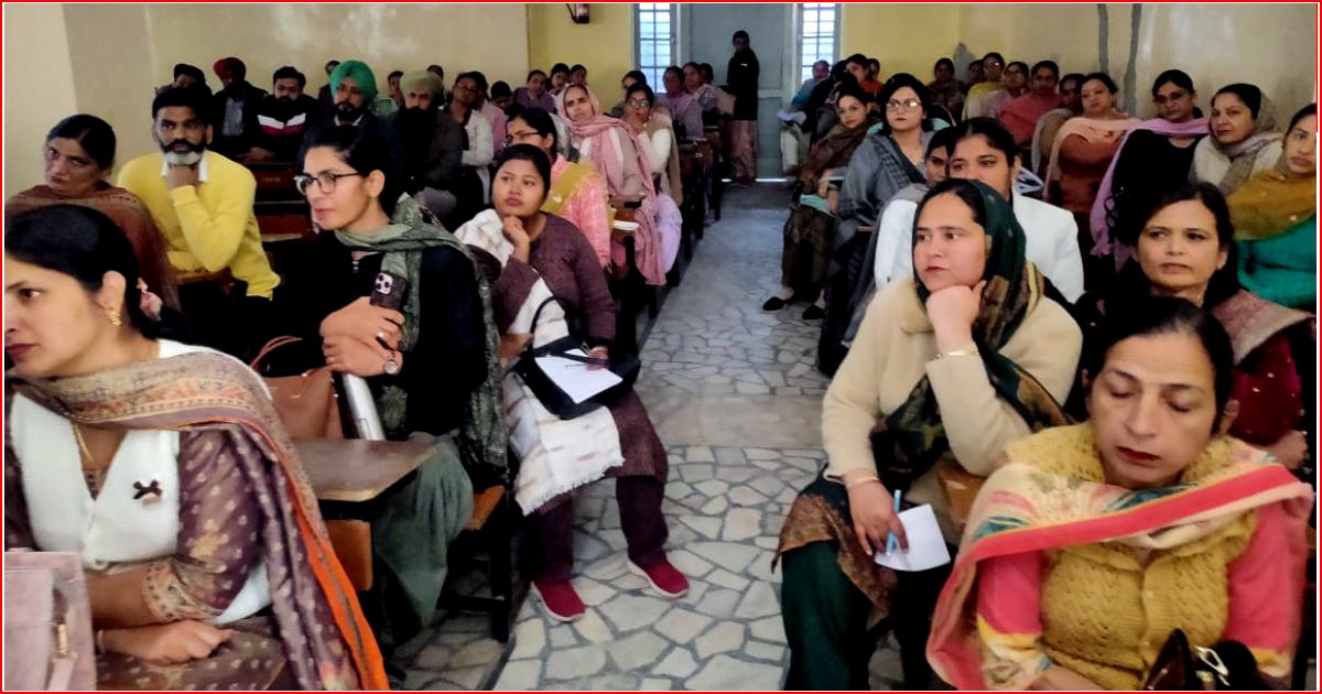 ਜ਼ਿਲ੍ਹਾ ਪਰੀਸ਼ਦ ਤੇ ਪੰਚਾਇਤ ਸੰਮਤੀ ਚੋਣਾਂ ਲਈ ਤਾਇਨਾਤ ਚੋਣ ਅਮਲੇ ਦੀ ਹੋਈ ਦੂਜੀ ਰਿਹਰਸਲ